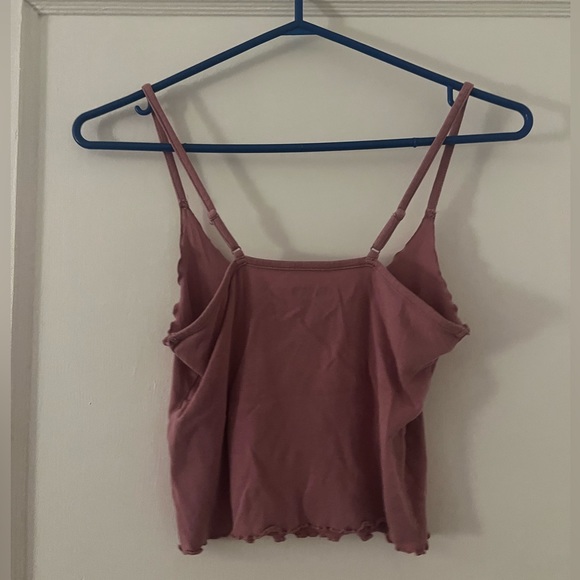 Cute thrifted tank top - Picture 2 of 3